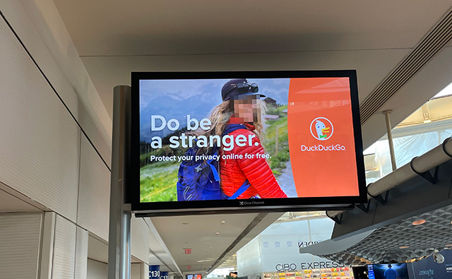 DuckDuckGo Advertisements Even In The Airports
